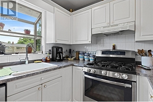 2430 CRESTVIEW Road - Photo 9