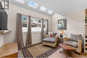 420 West Avenue - Photo 21