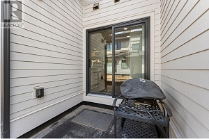420 West Avenue - Photo 30