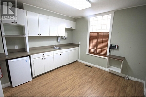 3411 32 Avenue - Photo 6