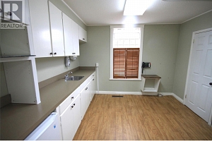 3411 32 Avenue - Photo 7