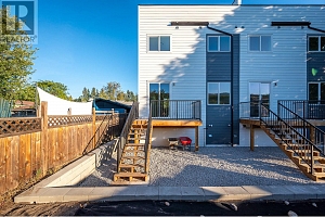 5661 Okanagan Landing Road Unit# 7 Lot# SL3 - Photo 29