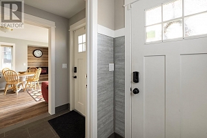 385 Monashee Road - Photo 11