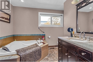11441 Reiswig Road - Photo 14