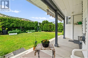 378 McTavish Crescent - Photo 3