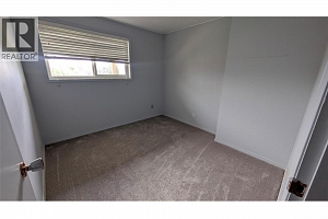 2627 Campbell Road - Photo 13