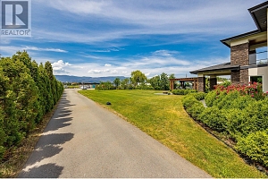 3666 Benvoulin Road - Photo 69