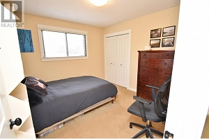 9003 Cherry Lane - Photo 54