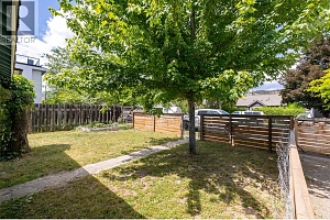 949 & 951 Coronation Avenue - Photo 42