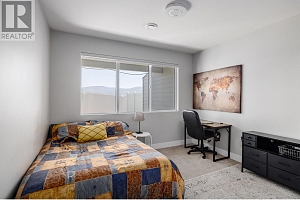 2359 Hawks Boulevard - Photo 19