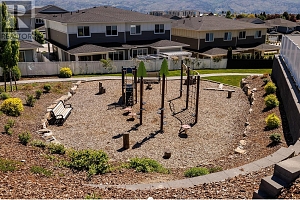 2359 Hawks Boulevard - Photo 32