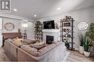 2359 Hawks Boulevard - Photo 4