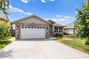 2591 Lake Breeze Court - Photo 2