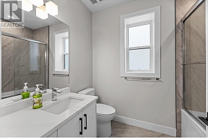 1681 Harbour View Crescent - Photo 31