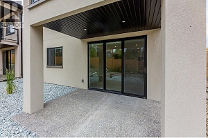 1681 Harbour View Crescent - Photo 33