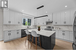 1681 Harbour View Crescent - Photo 5