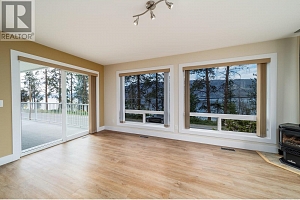 11041 Okanagan Centre Road W - Photo 20