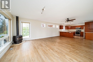 11041 Okanagan Centre Road W - Photo 25
