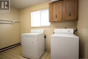 1086 Raymer Avenue - Photo 16
