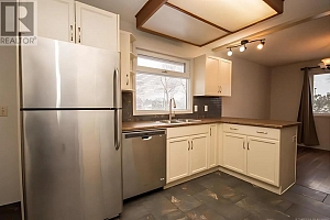 1086 Raymer Avenue - Photo 6