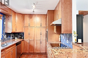 6422 Mack Road - Photo 10