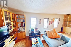 6422 Mack Road - Photo 24