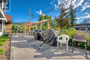 2555 Lakeshore Road Unit# 215 - Photo 3