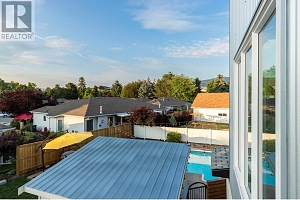 920 Fife Road - Photo 58