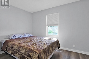 3381 Village Green Way Unit# 33 - Photo 14