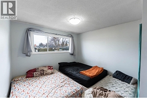 540 Lomond Road - Photo 14