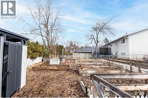 540 Lomond Road - Photo 30