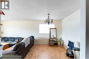 540 Lomond Road - Photo 8