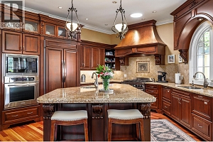 983 Westpoint Drive - Photo 7