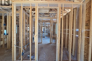 1000 Bull Crescent - Photo 22