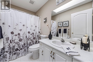 2220 Shannon Ridge Drive Unit# 105 - Photo 30