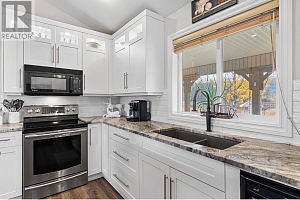 3330 McKellar Road - Photo 14