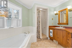 3330 McKellar Road - Photo 17