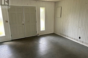 2571 Lakeshore Road - Photo 16