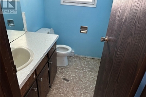 2571 Lakeshore Road - Photo 17