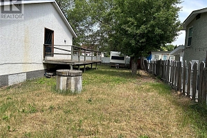 2571 Lakeshore Road - Photo 5