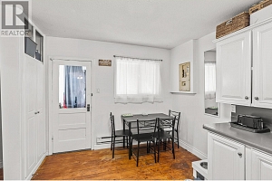 2293 Woodlawn Street - Photo 14