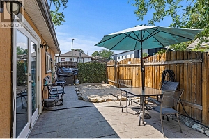 2293 Woodlawn Street - Photo 23