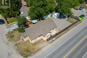 2293 Woodlawn Street - Photo 3