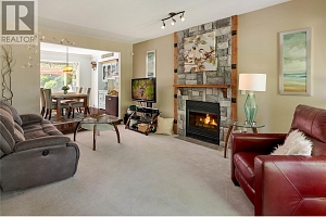 4692 GORDON Drive - Photo 3