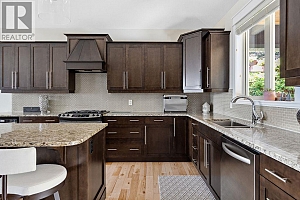 839 Clarance Avenue - Photo 19