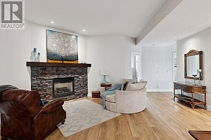 839 Clarance Avenue - Photo 45