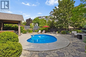 839 Clarance Avenue - Photo 50
