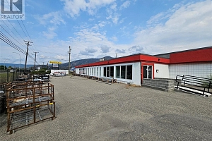 1305 Industrial Road - Photo 2