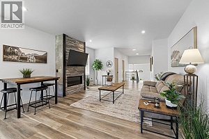 712 Lake Court - Photo 3