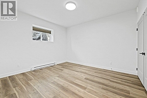 712 Lake Court - Photo 33